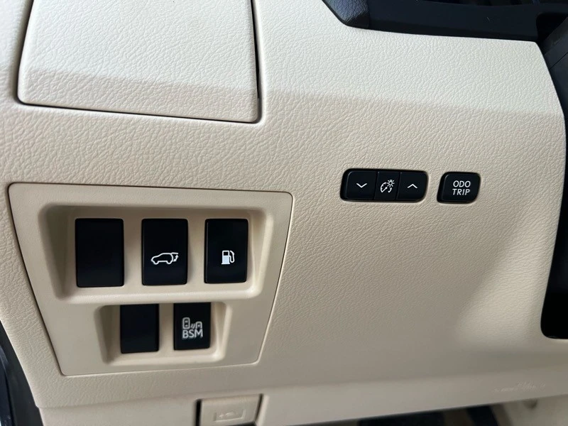 2013 Lexus RX 3rd Gen - Image 11 of 21