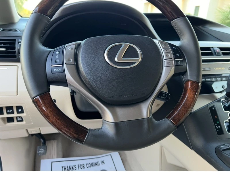 2013 Lexus RX 3rd Gen - Image 10 of 21