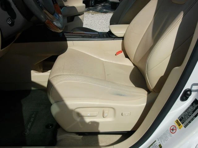 2013 Lexus RX 3rd Gen - Image 14 of 21