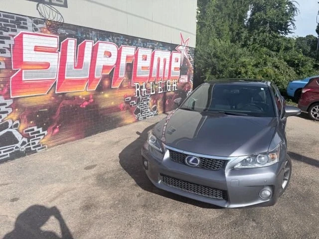 2013 Lexus CT - Image 2 of 20