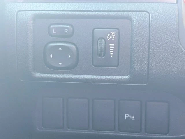2013 Lexus CT - Image 15 of 20