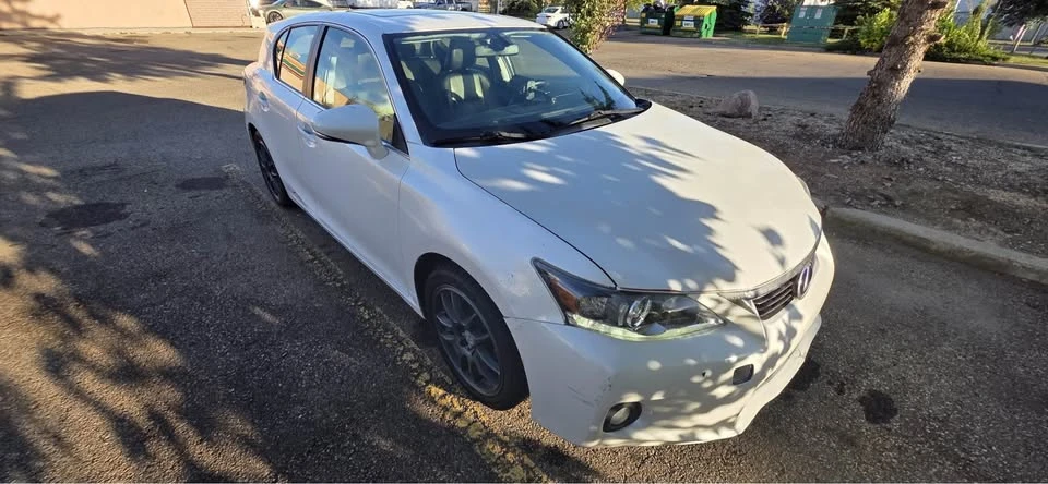 2013 Lexus CT - Image 14 of 19