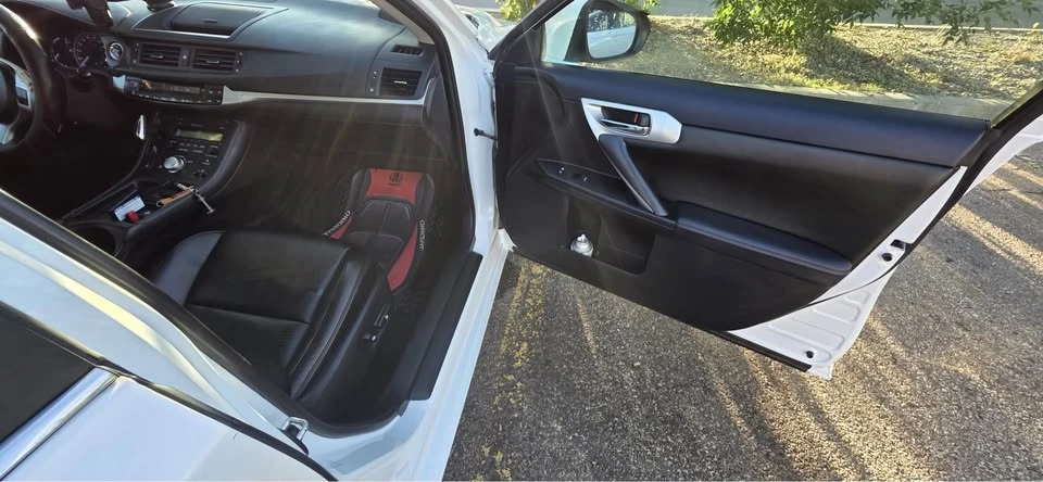 2013 Lexus CT - Image 3 of 19