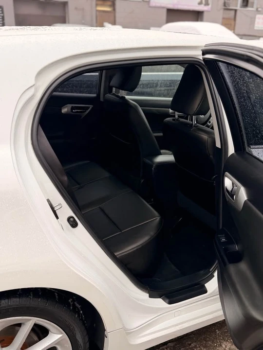 2013 Lexus CT - Image 6 of 7