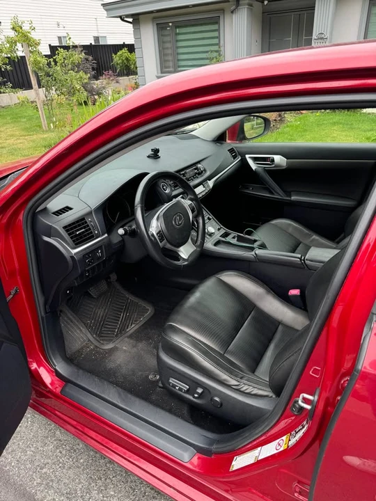 2013 Lexus CT - Image 6 of 7