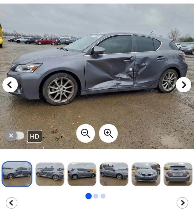 2013 Lexus CT - Image 16 of 20