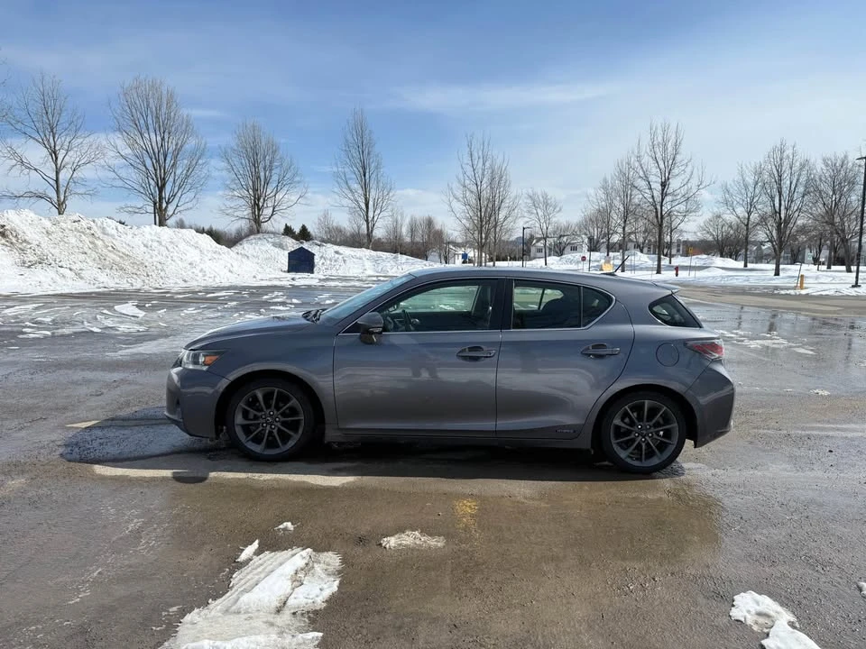 2013 Lexus CT - Image 3 of 8
