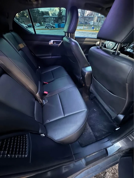 2013 Lexus CT - Image 4 of 6
