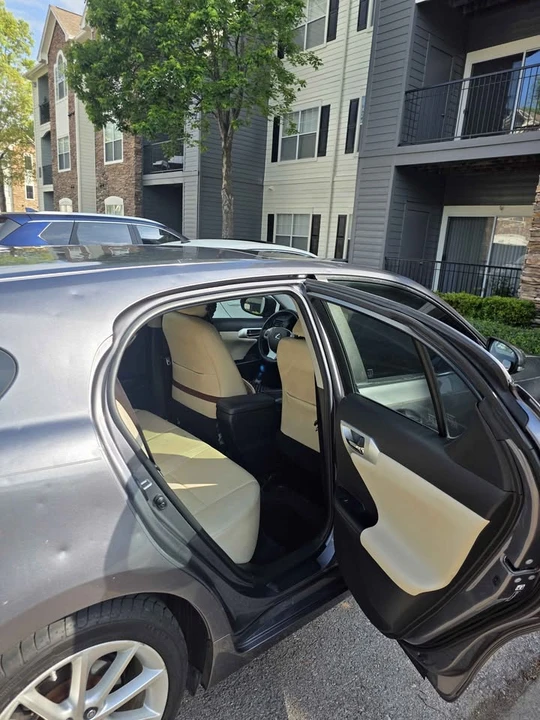 2013 Lexus CT - Image 4 of 19