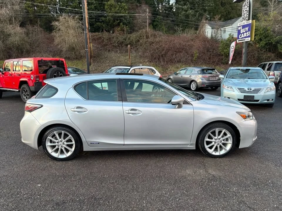 2013 Lexus CT - Image 4 of 20