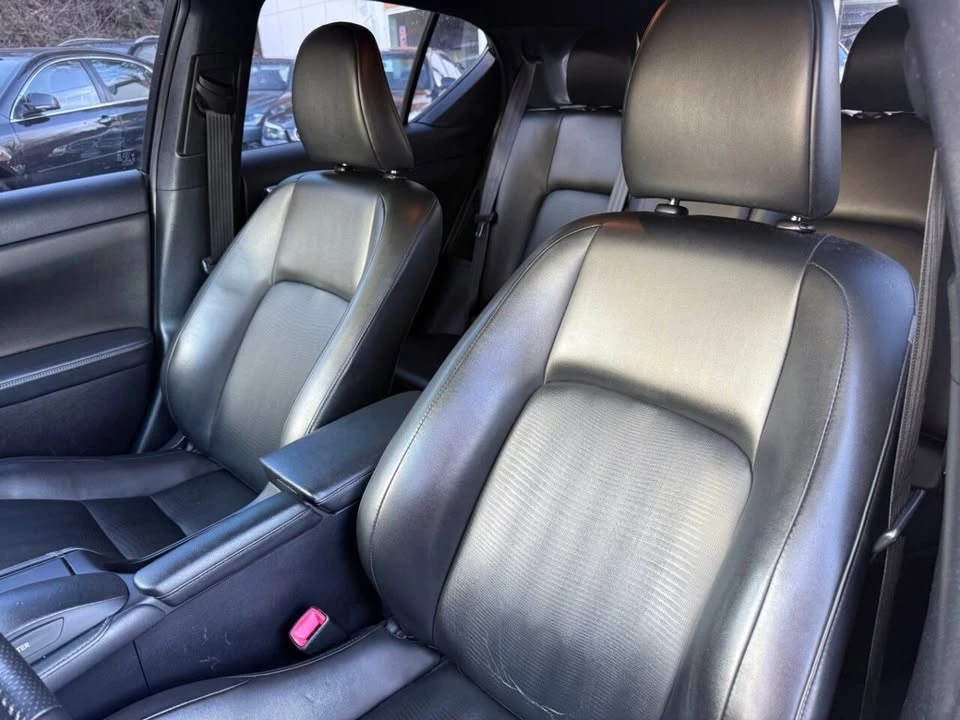 2013 Lexus CT - Image 14 of 20