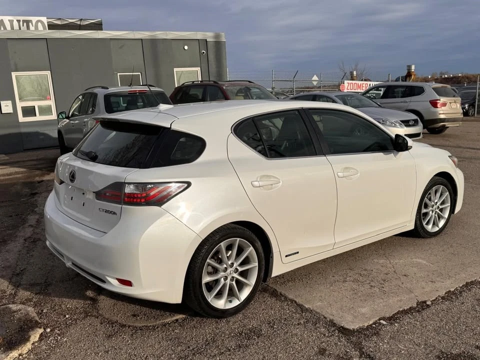 2013 Lexus CT - Image 5 of 19
