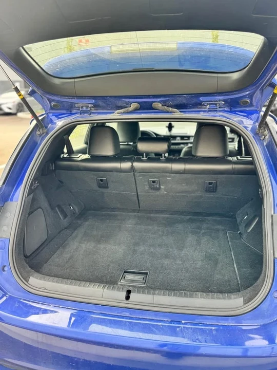 2013 Lexus CT - Image 8 of 8