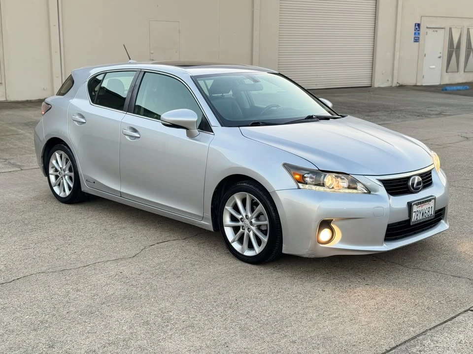 2013 Lexus CT - Image 4 of 19
