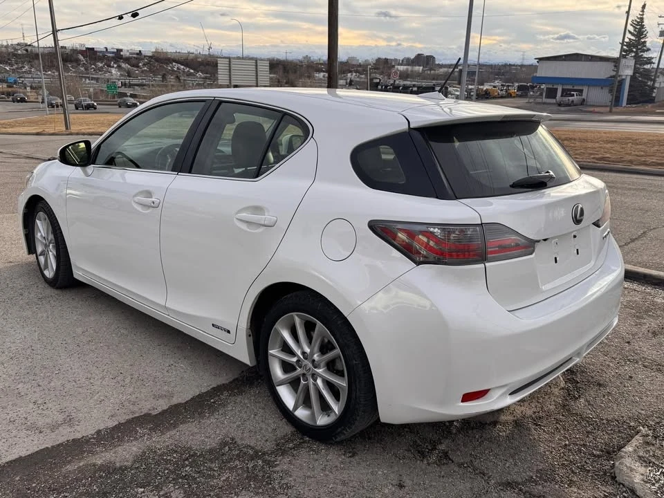 2013 Lexus CT - Image 4 of 19