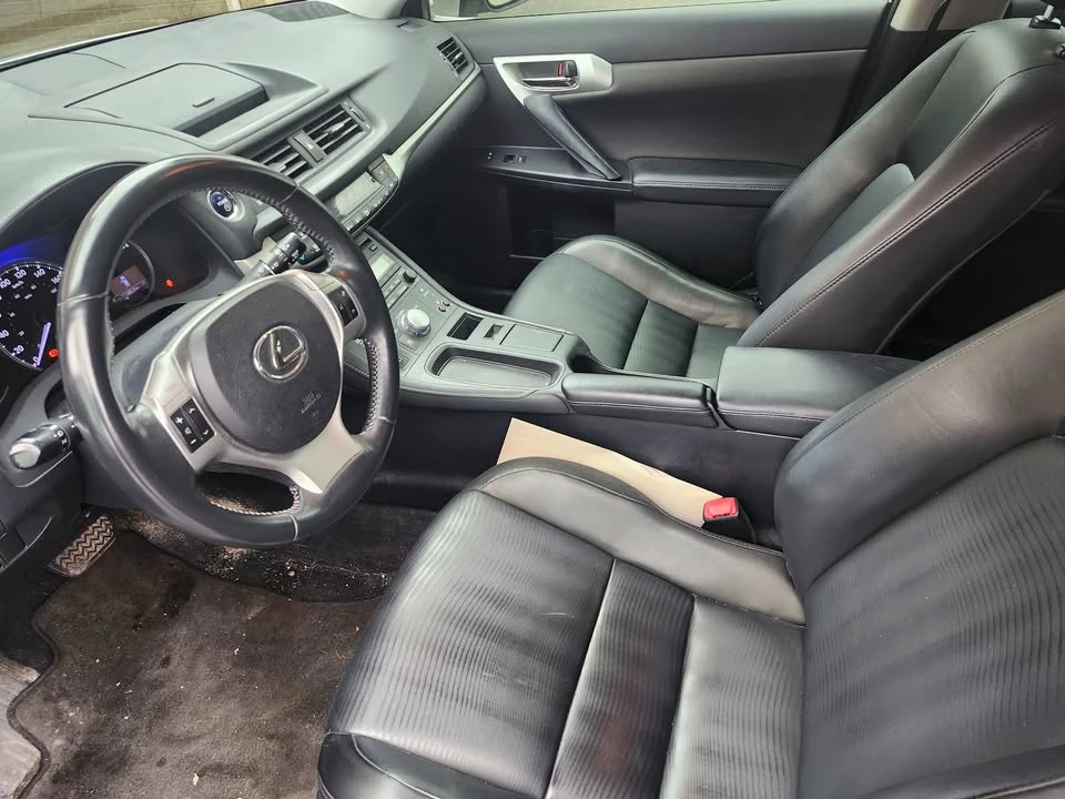 2013 Lexus CT - Image 6 of 20