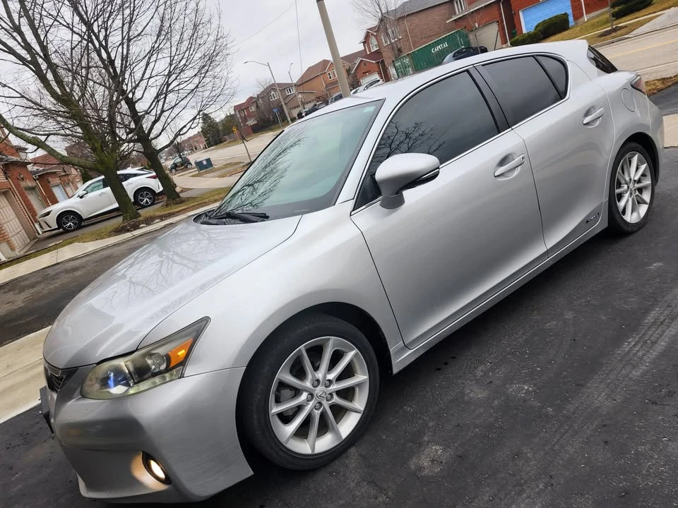 2013 Lexus CT - Image 19 of 20