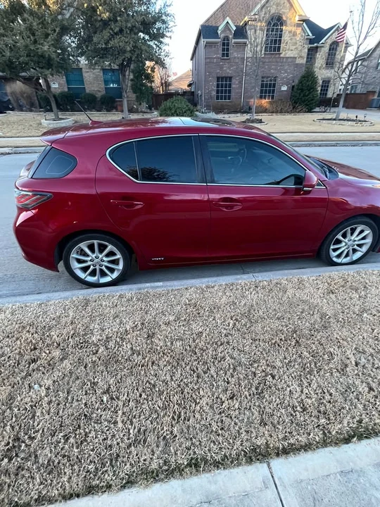 2013 Lexus CT - Image 2 of 8