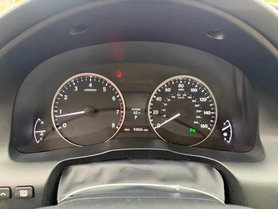 2013 Lexus ES 6th Gen - Image 16 of 18