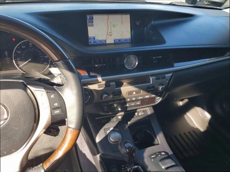 2013 Lexus ES 6th Gen - Image 18 of 18
