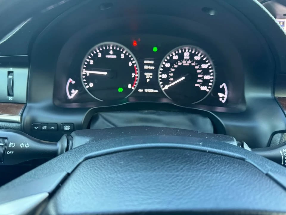 2013 Lexus ES 6th Gen - Image 13 of 19