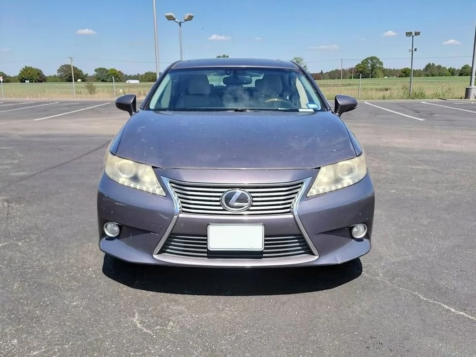 2013 Lexus ES 6th Gen - Image 17 of 17