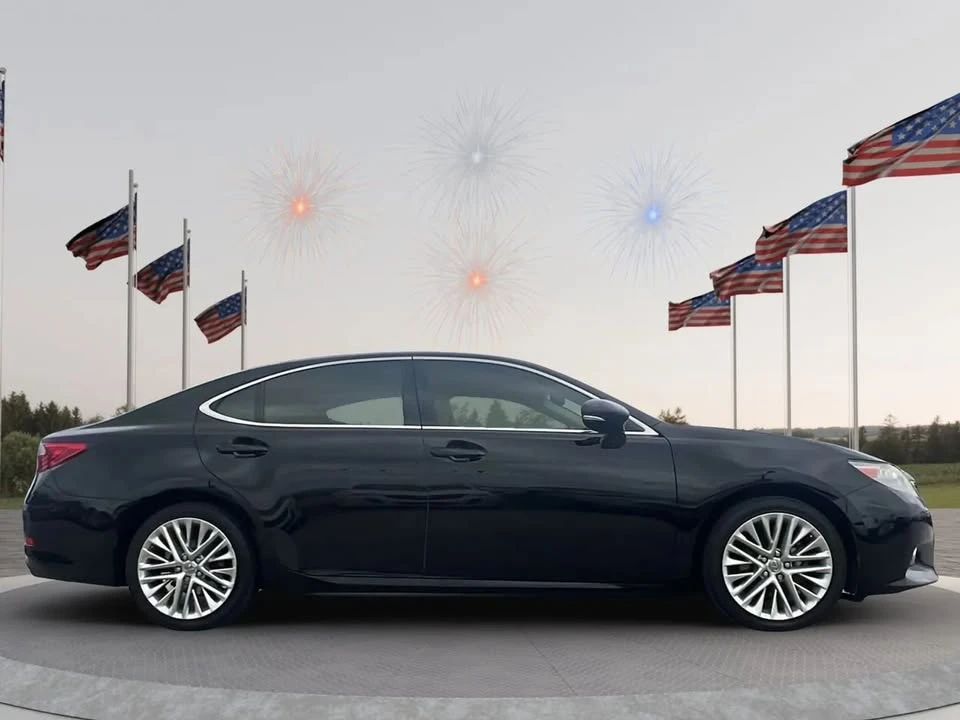 2013 Lexus ES 6th Gen - Image 8 of 20