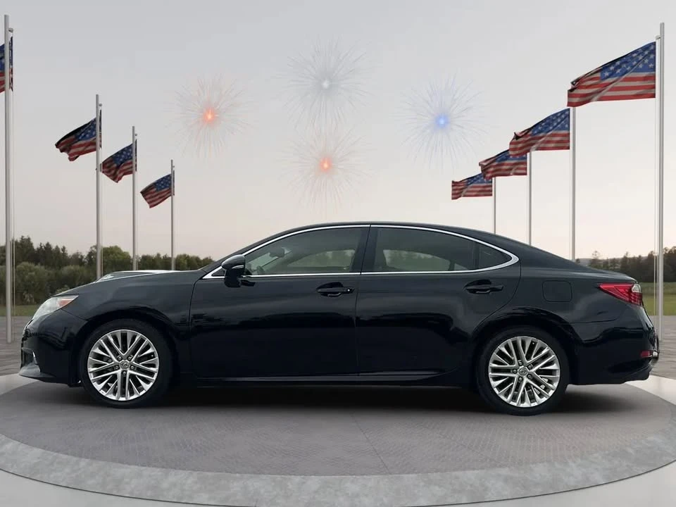 2013 Lexus ES 6th Gen - Image 4 of 20