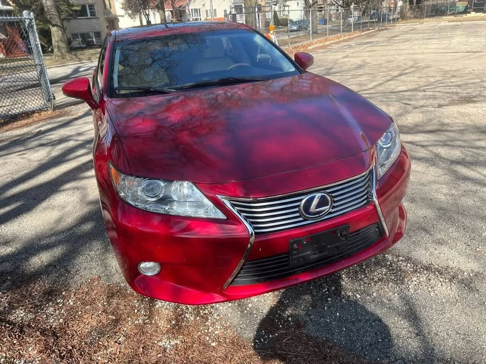 2013 Lexus ES 6th Gen - Image 4 of 20