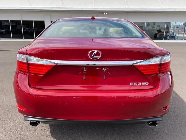 2013 Lexus ES 6th Gen - Image 4 of 19
