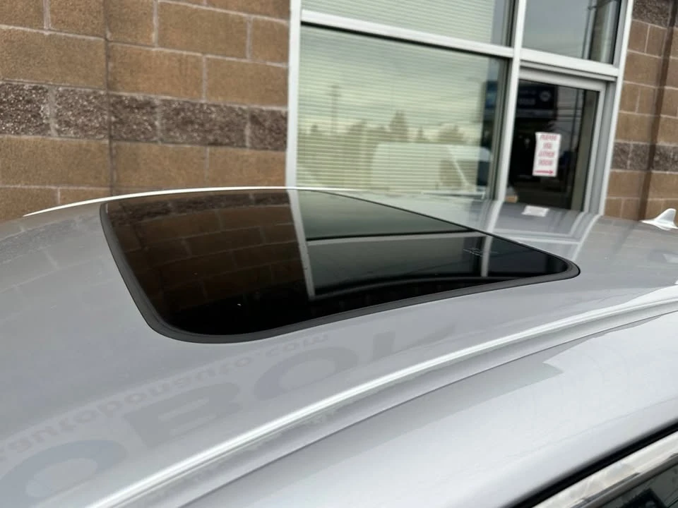 2013 Lexus ES 6th Gen - Image 10 of 20