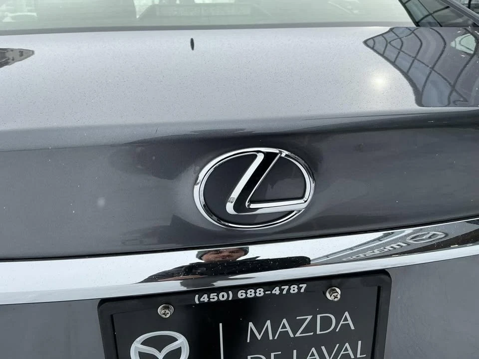 2013 Lexus ES 6th Gen - Image 8 of 20