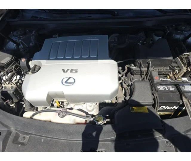 2013 Lexus ES 6th Gen - Image 16 of 16