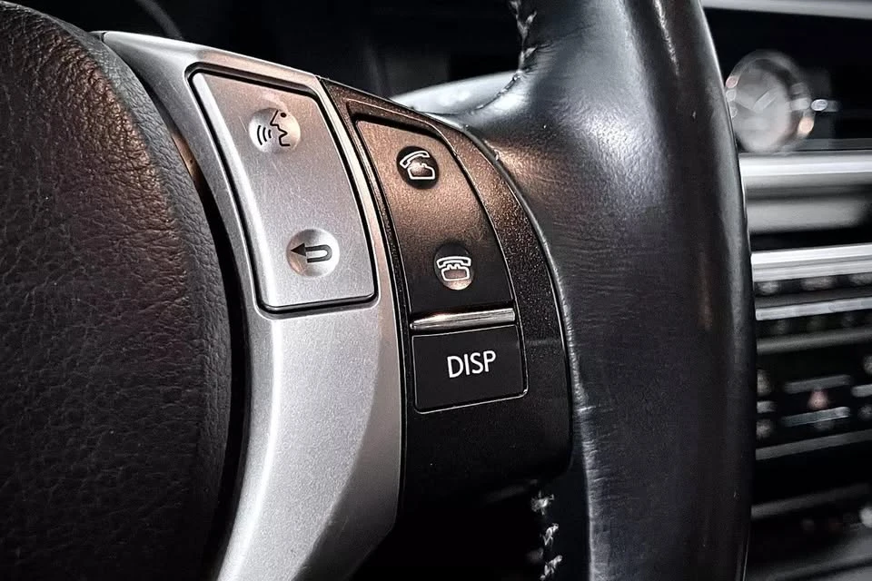 2013 Lexus ES 6th Gen - Image 20 of 20