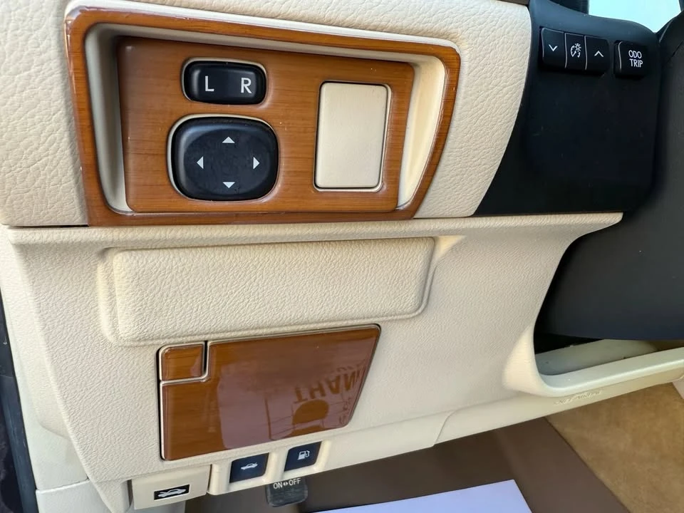2013 Lexus ES 6th Gen - Image 20 of 20