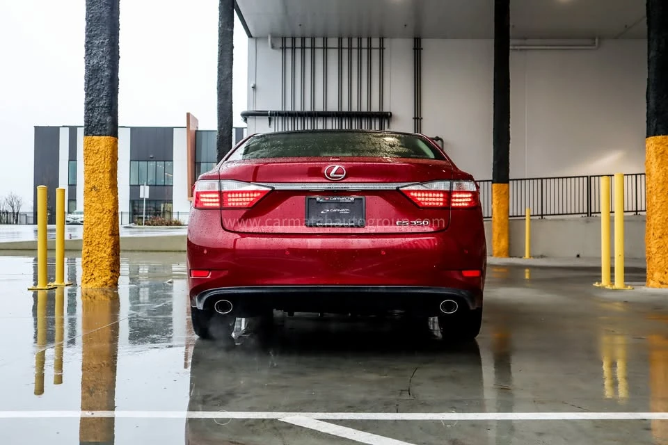 2013 Lexus ES 6th Gen - Image 6 of 18