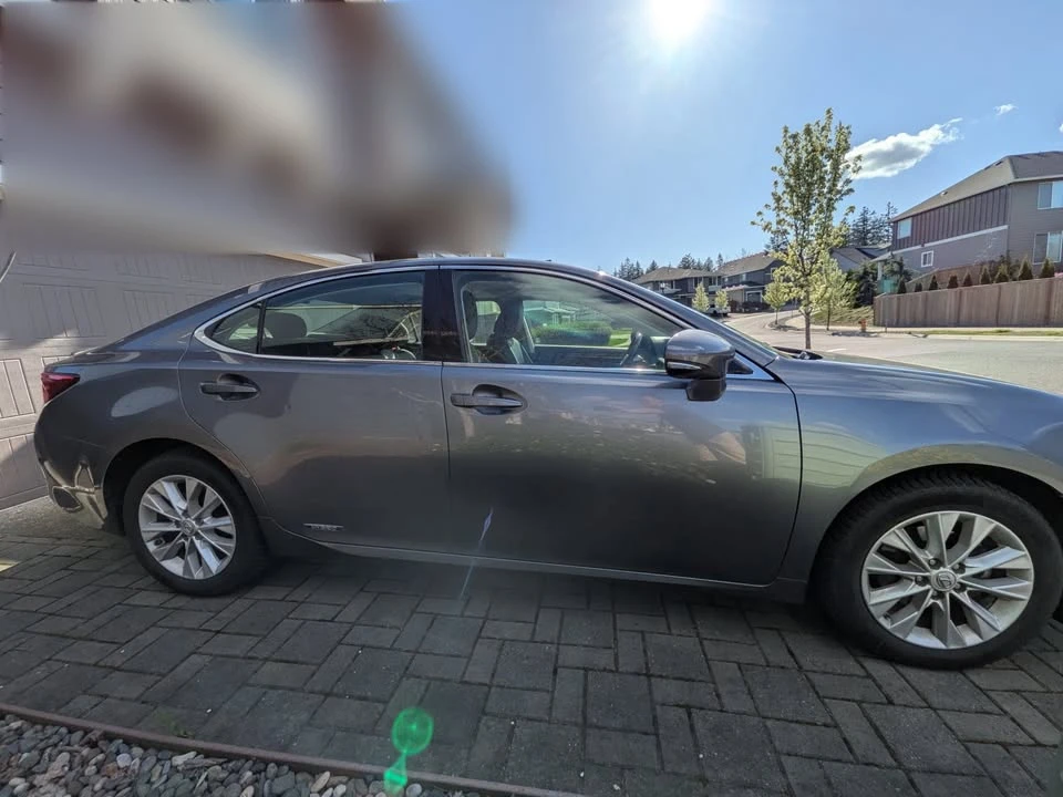 2013 Lexus ES 6th Gen - Image 4 of 20