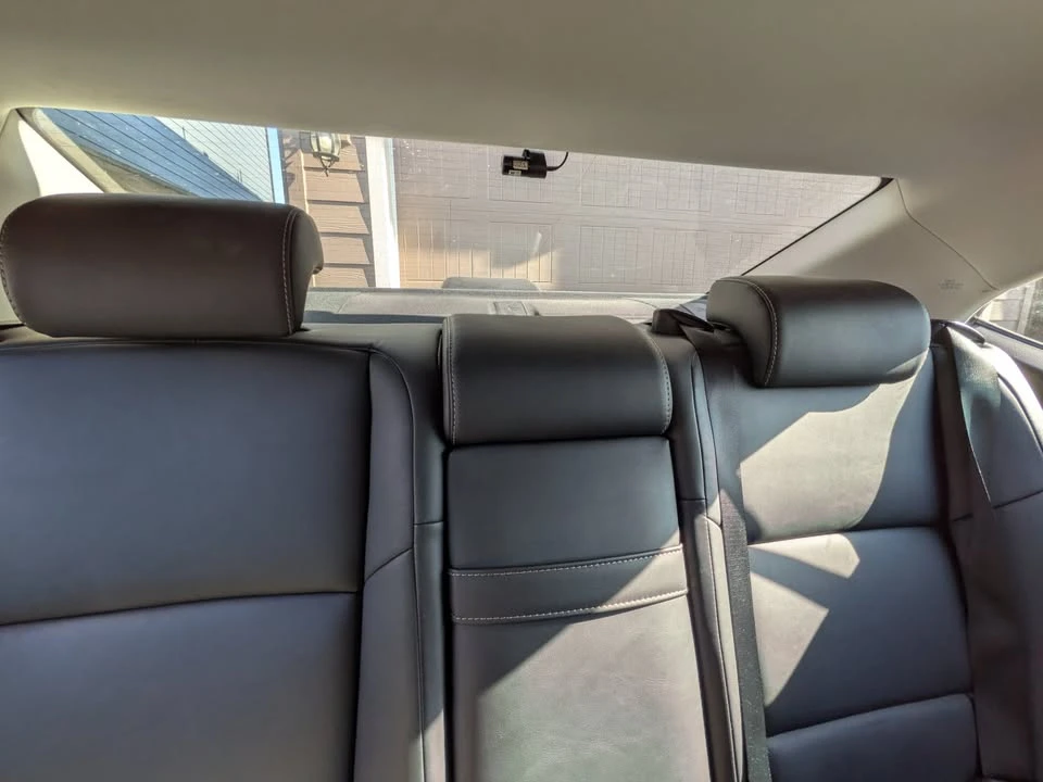 2013 Lexus ES 6th Gen - Image 14 of 20