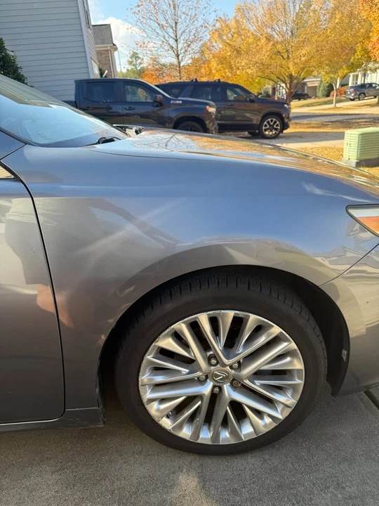 2013 Lexus ES 6th Gen - Image 6 of 18