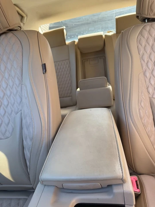 2013 Lexus ES 6th Gen - Image 13 of 18