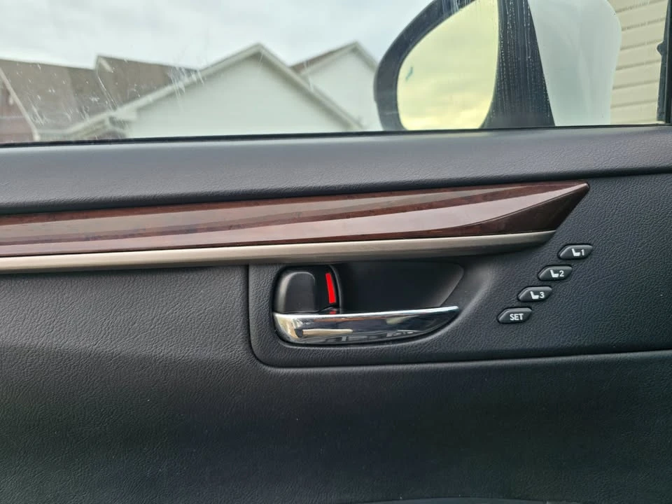 2013 Lexus ES 6th Gen - Image 4 of 20