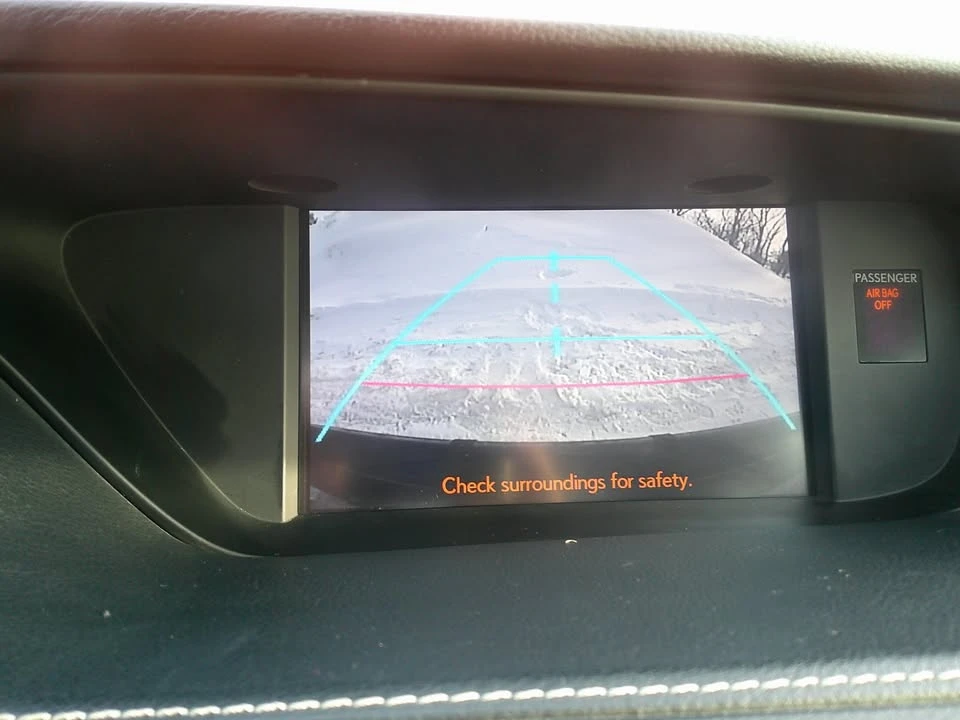 2013 Lexus ES 6th Gen - Image 15 of 15