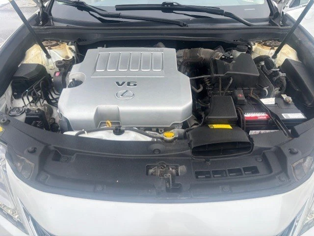 2013 Lexus ES 6th Gen - Image 15 of 20