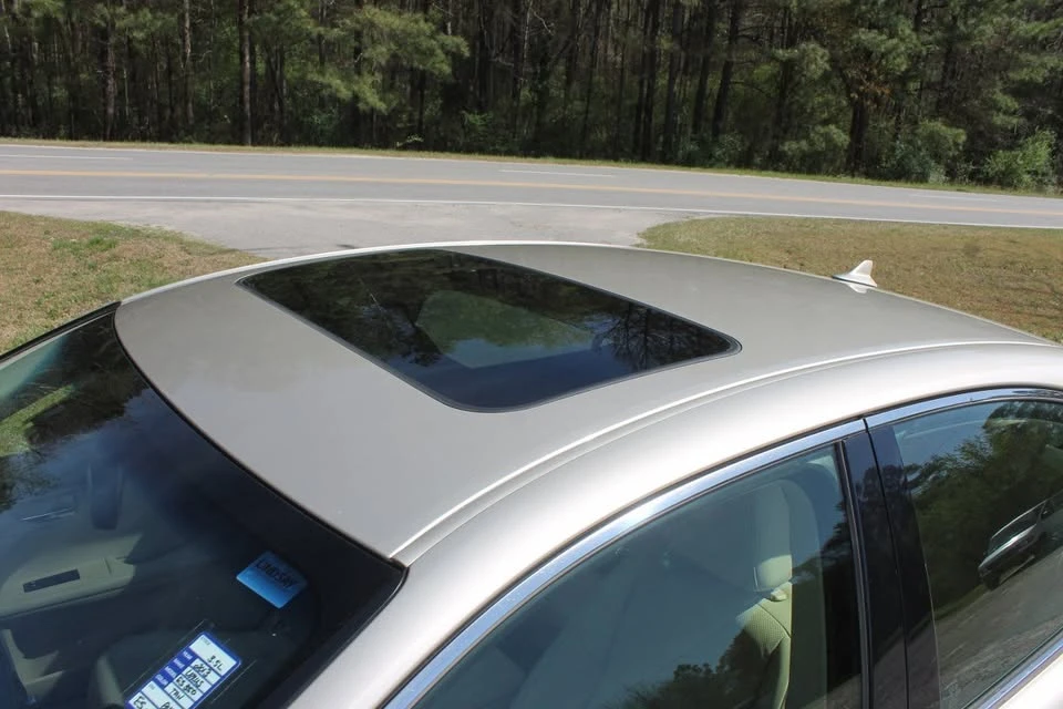 2013 Lexus ES 6th Gen - Image 4 of 20