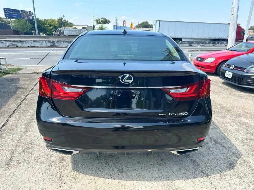 2013 Lexus GS 4th Gen - Image 10 of 20