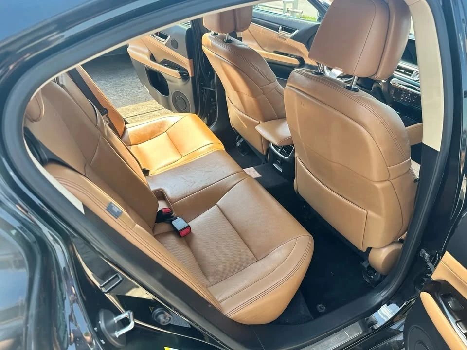 2013 Lexus GS 4th Gen - Image 14 of 20