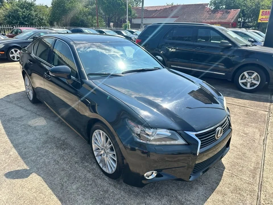 2013 Lexus GS 4th Gen - Image 2 of 20