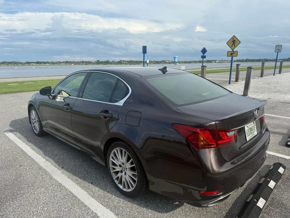 2013 Lexus GS 4th Gen - Image 6 of 16