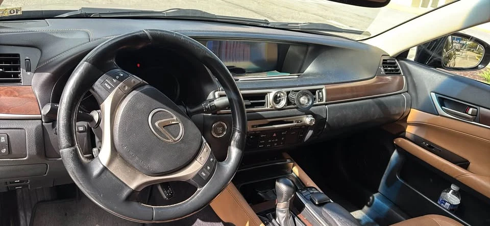 2013 Lexus GS 4th Gen - Image 7 of 14
