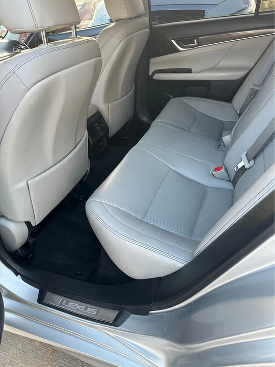 2013 Lexus GS 4th Gen - Image 6 of 7